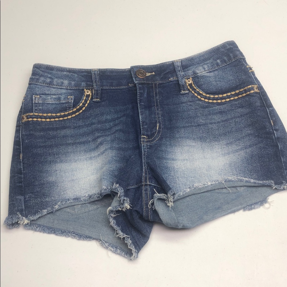 YMI PREMIUM STITCH FACTORY JEAN SHORTS W5/27 LIKE NEW ⭐️